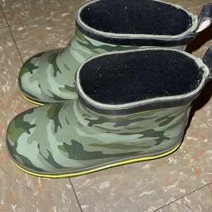 Rain boots toddler boys